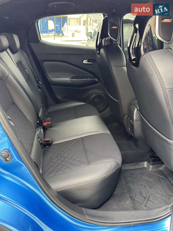 Внедорожник / Кроссовер Nissan Juke 2022 в Ровно