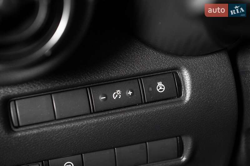 Внедорожник / Кроссовер Nissan Juke 2022 в Одессе фото 32 Внедорожник / Кроссовер Nissan Juke 2022 в Одессе