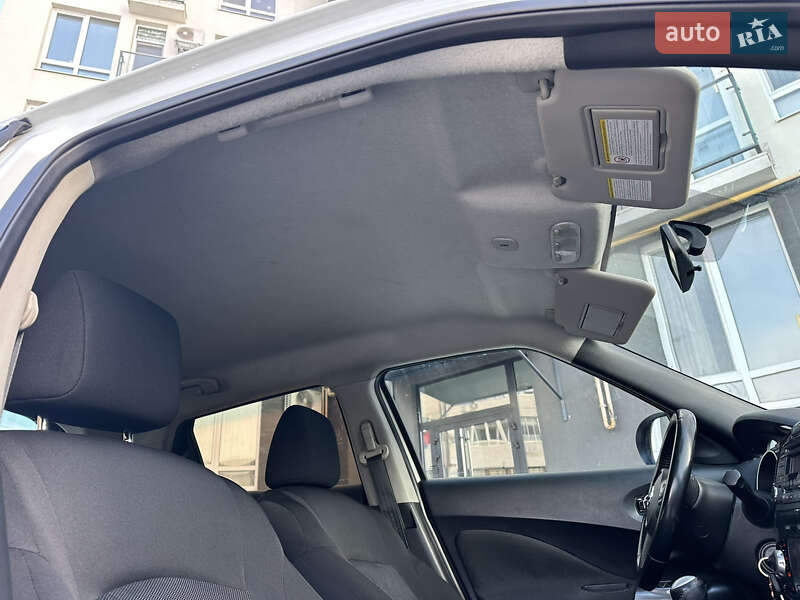 Позашляховик / Кросовер Nissan Juke 2011 в Львові фото 11 Позашляховик / Кросовер Nissan Juke 2011 в Львові