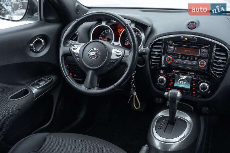 Внедорожник / Кроссовер Nissan Juke 2013 в Киеве