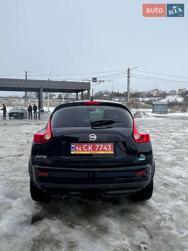 Позашляховик / Кросовер Nissan Juke 2013 в Львові