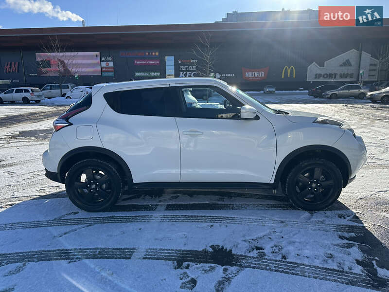 Внедорожник / Кроссовер Nissan Juke 2016 в Киеве