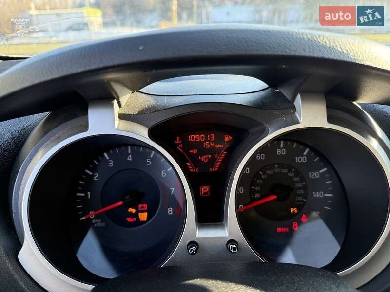 Внедорожник / Кроссовер Nissan Juke 2012 в Львове