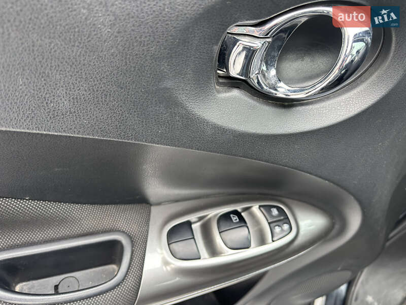 Внедорожник / Кроссовер Nissan Juke 2012 в Жовкве