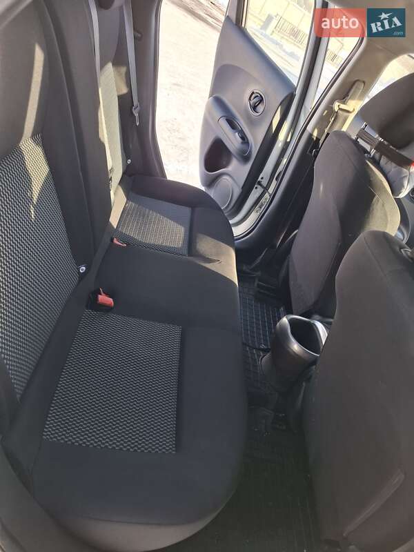 Позашляховик / Кросовер Nissan Juke 2017 в Києві