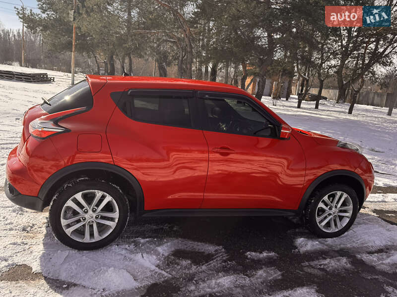 Внедорожник / Кроссовер Nissan Juke 2017 в Днепре