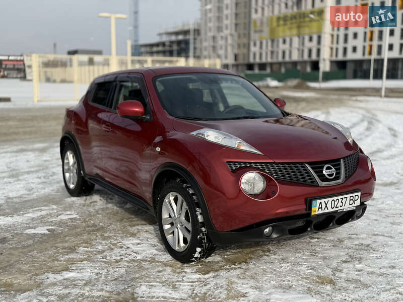 Позашляховик / Кросовер Nissan Juke 2012 в Харкові