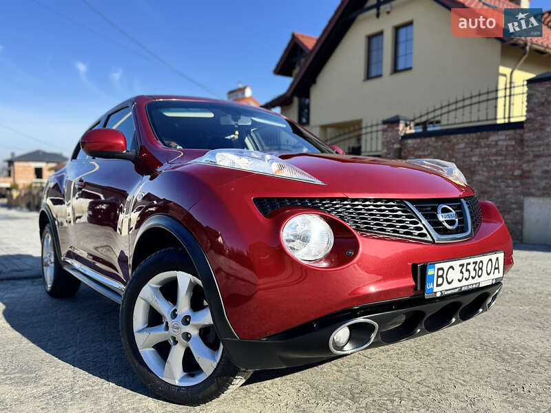 Позашляховик / Кросовер Nissan Juke 2012 в Львові