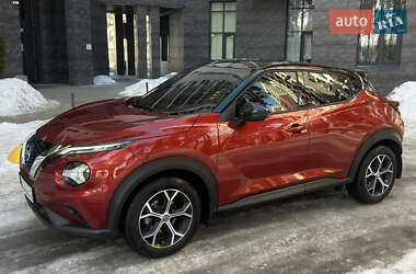 Внедорожник / Кроссовер Nissan Juke 2021 в Киеве
