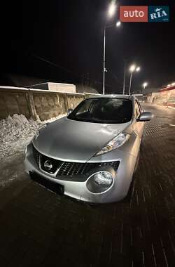Внедорожник / Кроссовер Nissan Juke 2014 в Киеве