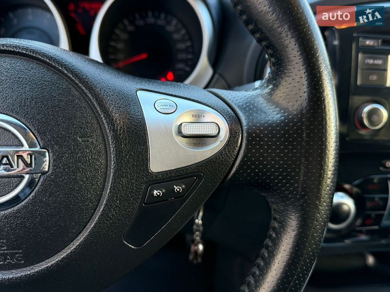 Внедорожник / Кроссовер Nissan Juke 2012 в Одессе