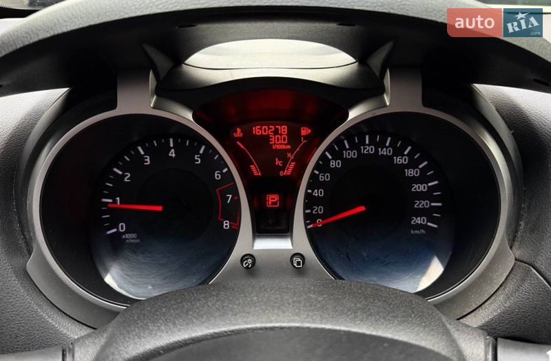 Внедорожник / Кроссовер Nissan Juke 2011 в Киеве