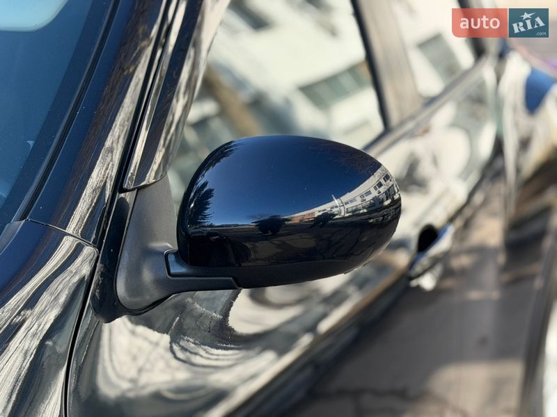 Позашляховик / Кросовер Nissan Juke 2013 в Вінниці