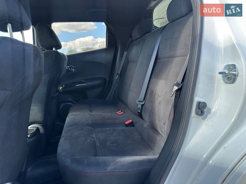 Внедорожник / Кроссовер Nissan Juke 2015 в Львове