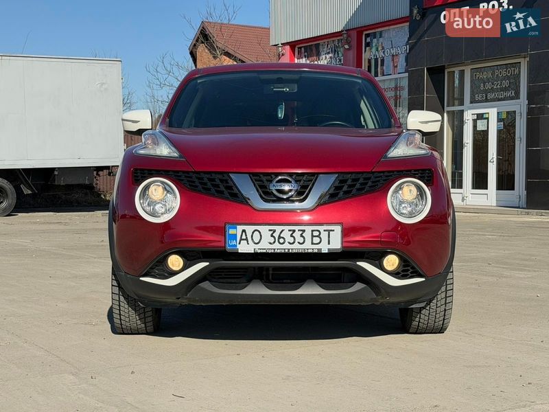 Внедорожник / Кроссовер Nissan Juke 2018 в Солотвине