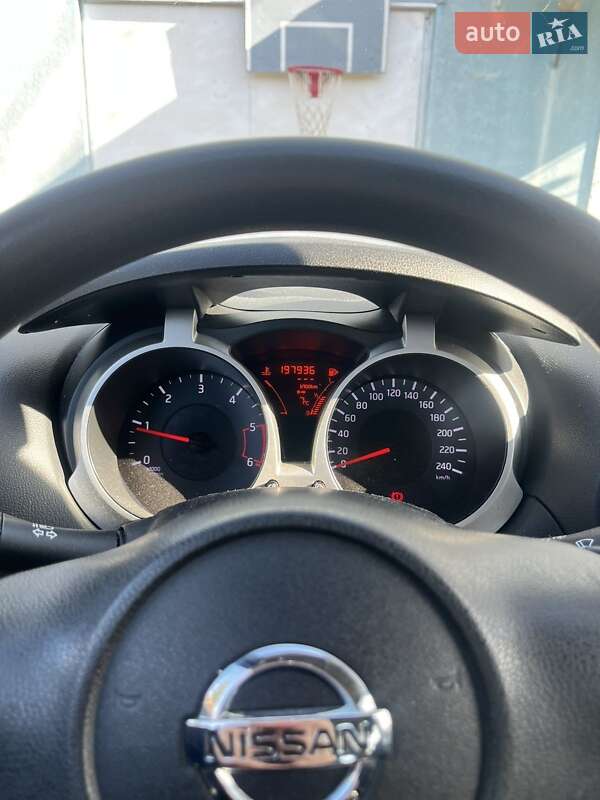 Позашляховик / Кросовер Nissan Juke 2012 в Івано-Франківську