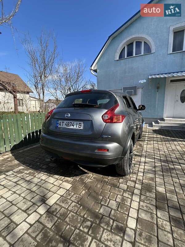 Позашляховик / Кросовер Nissan Juke 2012 в Івано-Франківську