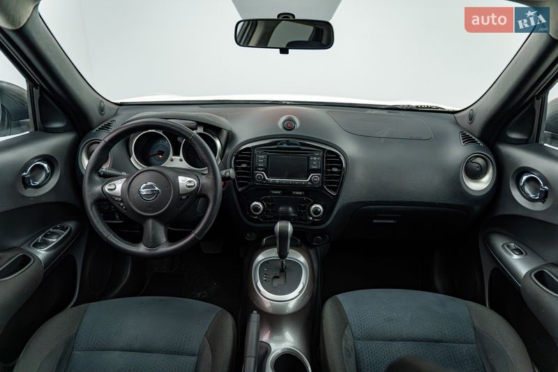 Внедорожник / Кроссовер Nissan Juke 2015 в Киеве