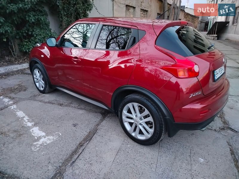Внедорожник / Кроссовер Nissan Juke 2012 в Одессе