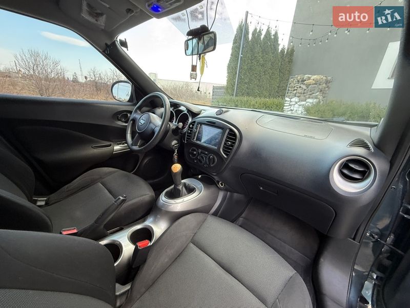 Внедорожник / Кроссовер Nissan Juke 2011 в Стрые