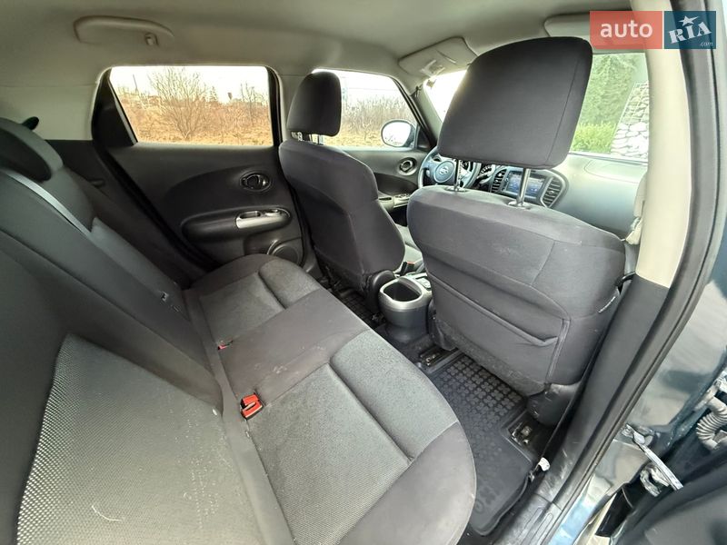 Внедорожник / Кроссовер Nissan Juke 2011 в Стрые