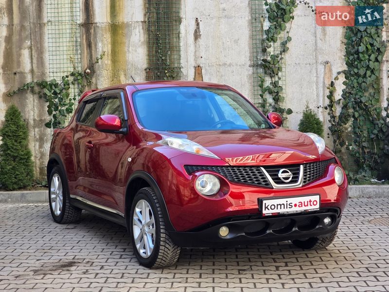Внедорожник / Кроссовер Nissan Juke 2011 в Хмельницком