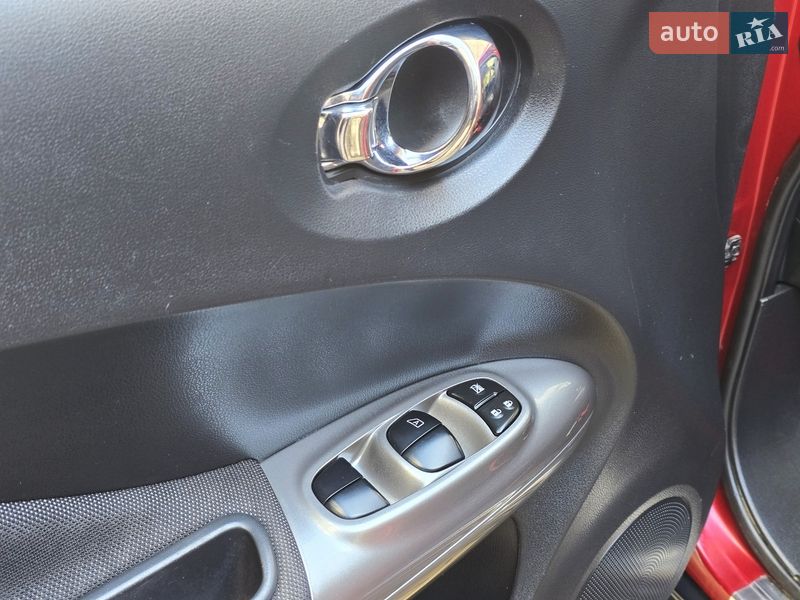 Внедорожник / Кроссовер Nissan Juke 2011 в Хмельницком