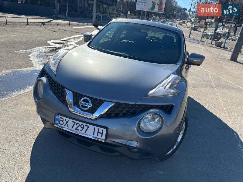 Внедорожник / Кроссовер Nissan Juke 2016 в Хмельницком