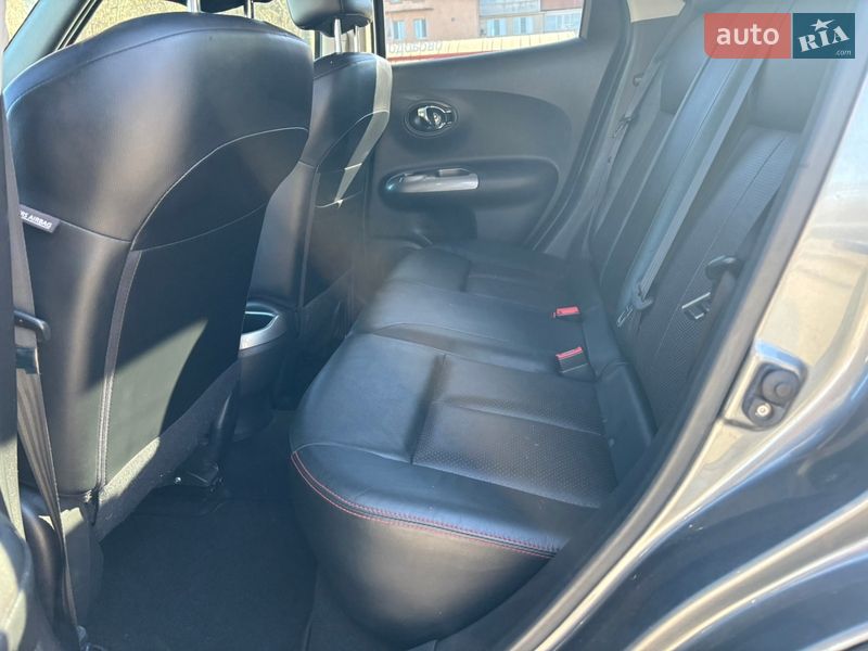 Внедорожник / Кроссовер Nissan Juke 2016 в Хмельницком