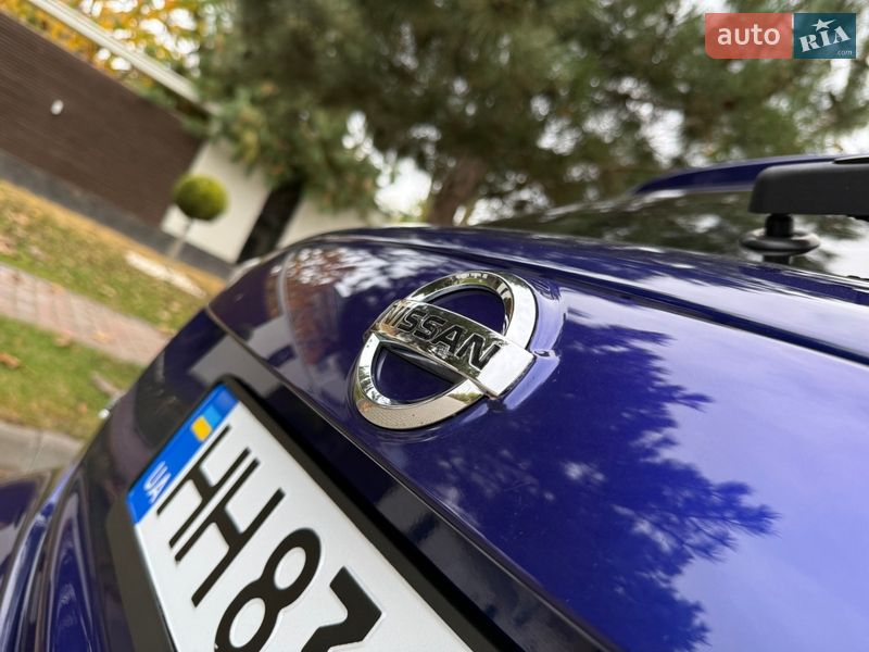 Внедорожник / Кроссовер Nissan Juke 2017 в Одессе