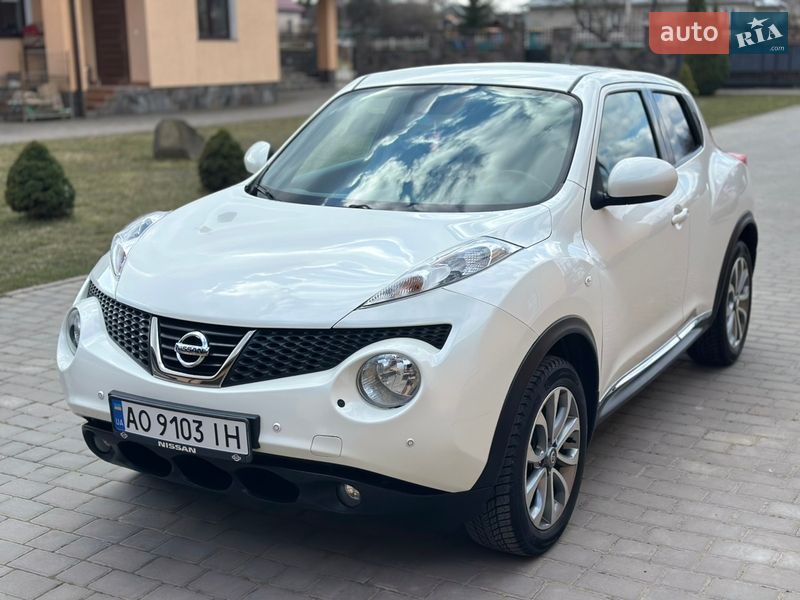 Внедорожник / Кроссовер Nissan Juke 2013 в Бродах