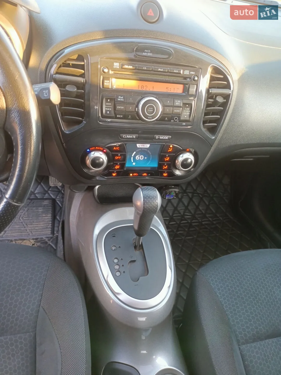 2013 Nissan Juke - мініатюра 21