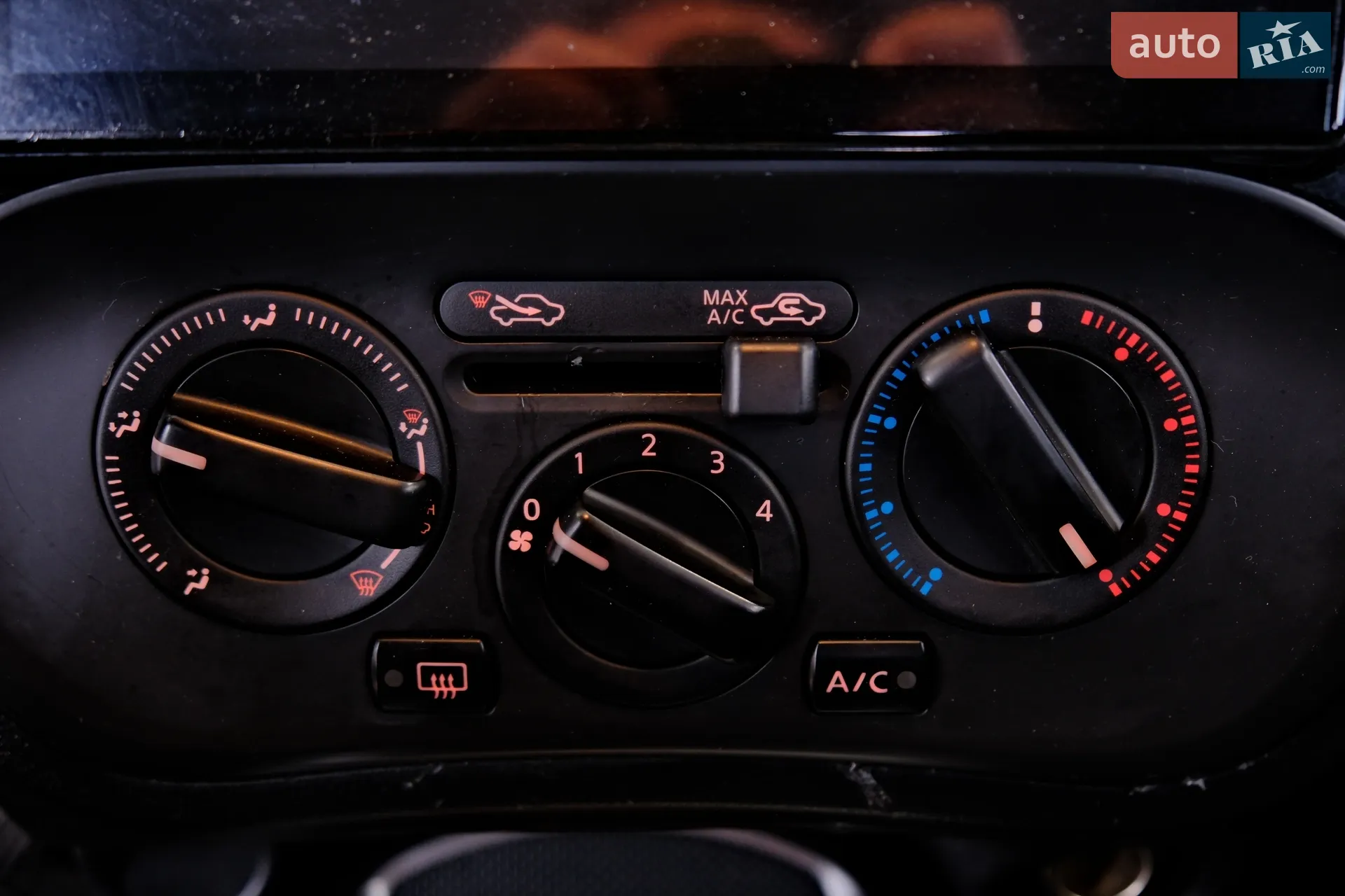 2013 Nissan Juke - мініатюра 20
