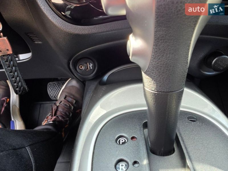 Внедорожник / Кроссовер Nissan Juke 2019 в Ровно