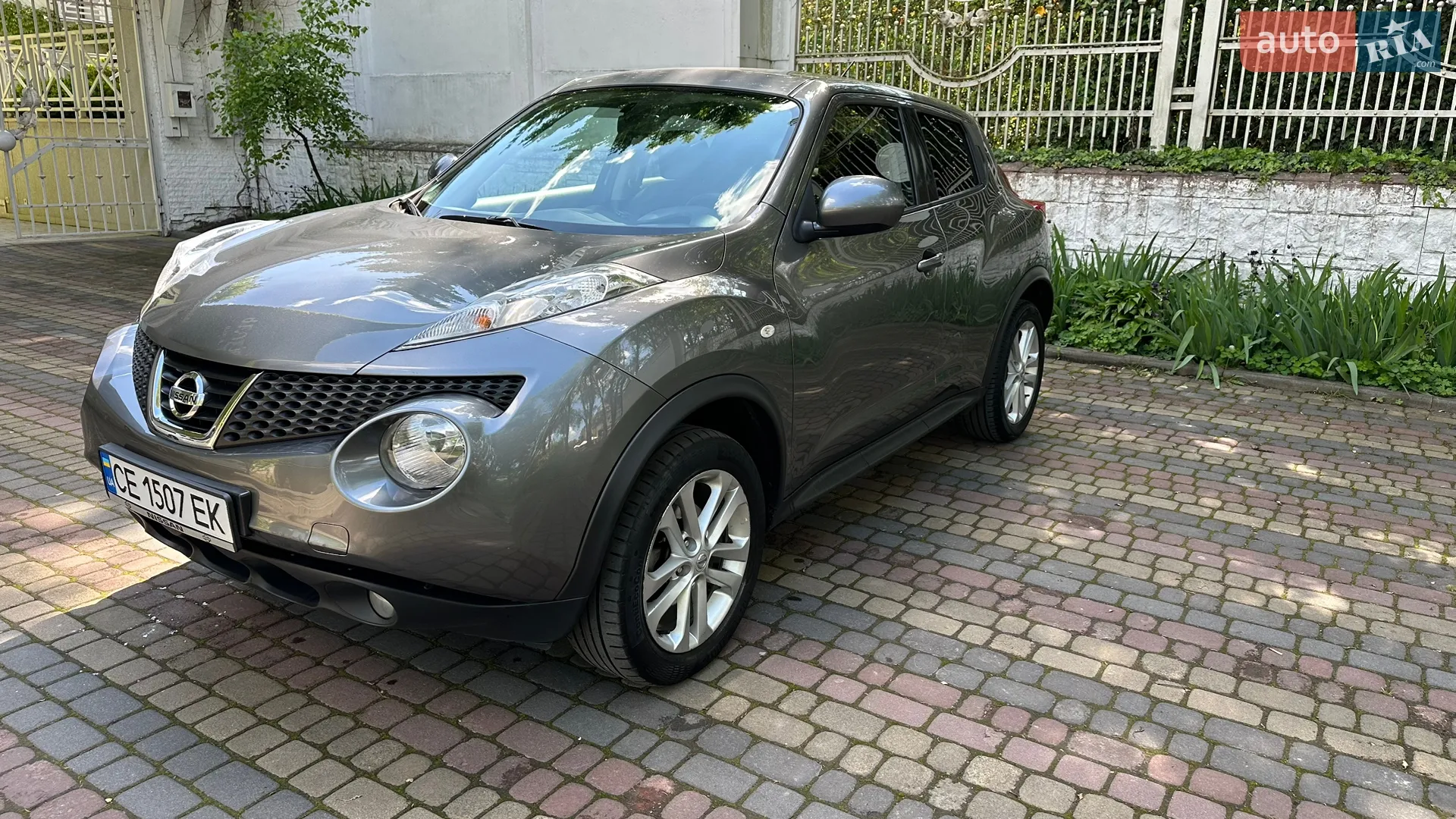 2012 Nissan Juke - мініатюра 2