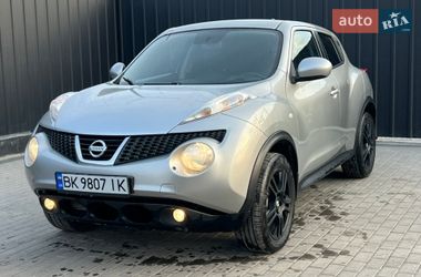 Внедорожник / Кроссовер Nissan Juke 2011 в Дубно