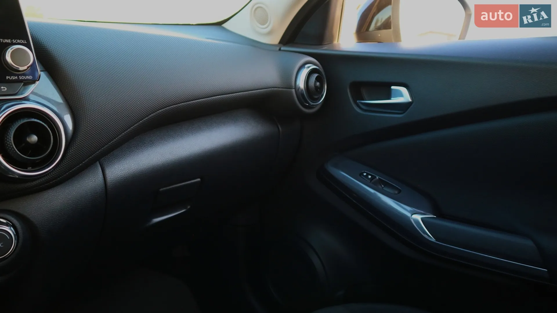 2022 Nissan Juke - мініатюра 17