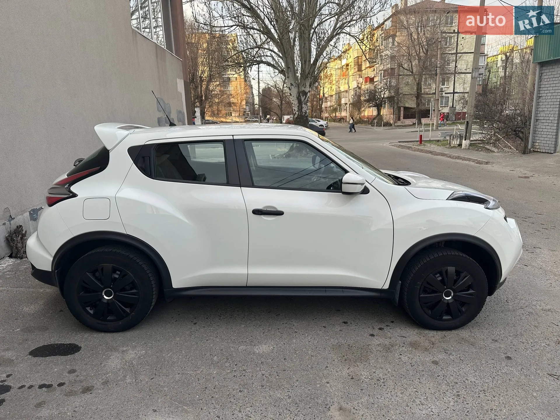 2019 Nissan Juke - мініатюра 2