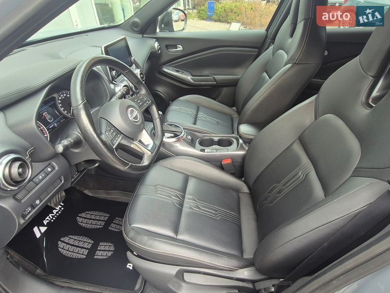 Внедорожник / Кроссовер Nissan Juke 2023 в Киеве