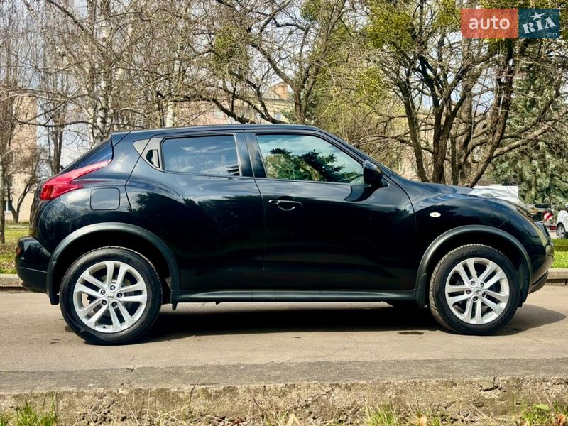 Внедорожник / Кроссовер Nissan Juke 2012 в Ровно