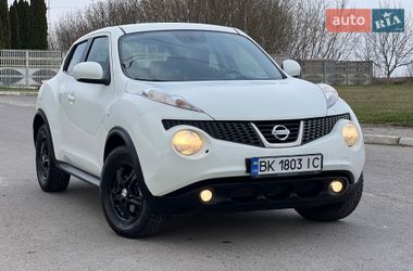 Внедорожник / Кроссовер Nissan Juke 2012 в Ровно