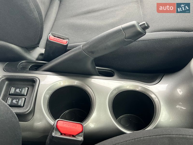 Внедорожник / Кроссовер Nissan Juke 2012 в Ровно фото 59 Внедорожник / Кроссовер Nissan Juke 2012 в Ровно