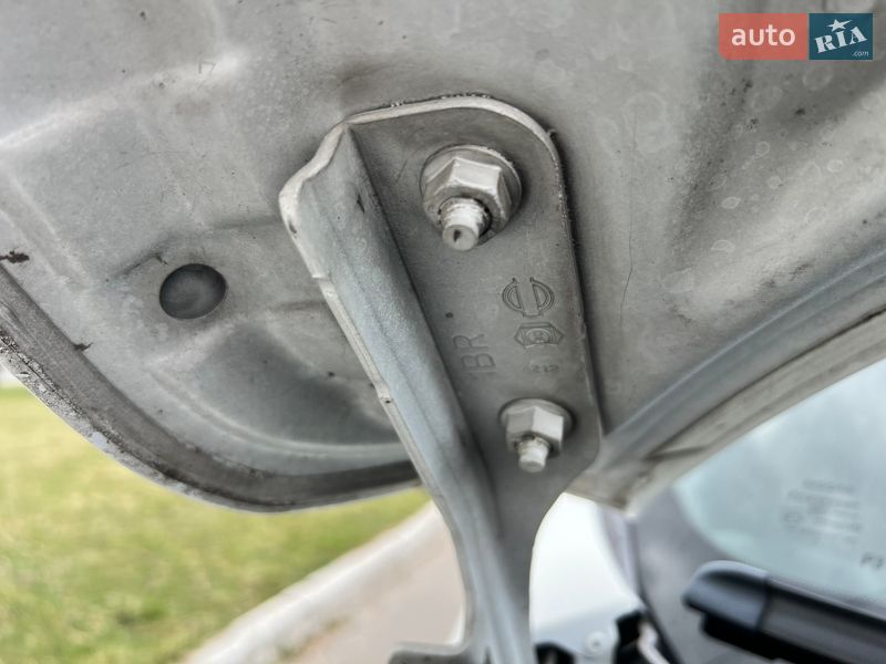 Внедорожник / Кроссовер Nissan Juke 2012 в Ровно фото 69 Внедорожник / Кроссовер Nissan Juke 2012 в Ровно