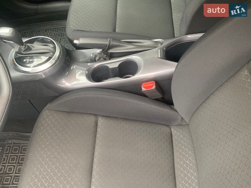 Позашляховик / Кросовер Nissan Juke 2021 в Львові