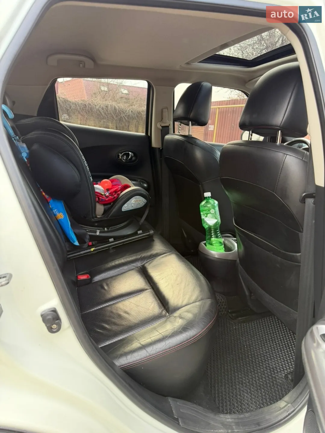 2010 Nissan Juke - мініатюра 21