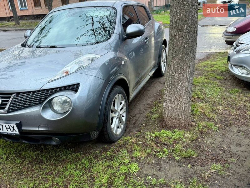 Внедорожник / Кроссовер Nissan Juke 2012 в Полтаве