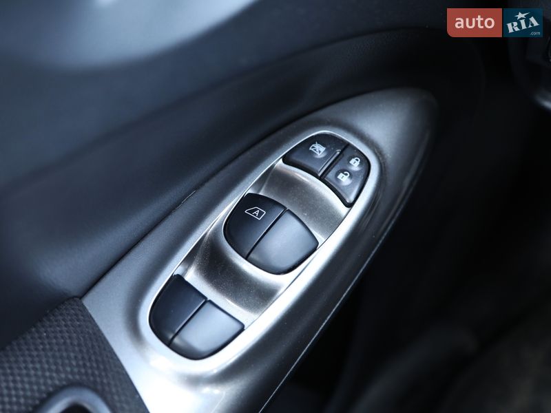 Позашляховик / Кросовер Nissan Juke 2018 в Харкові фото 24 Позашляховик / Кросовер Nissan Juke 2018 в Харкові