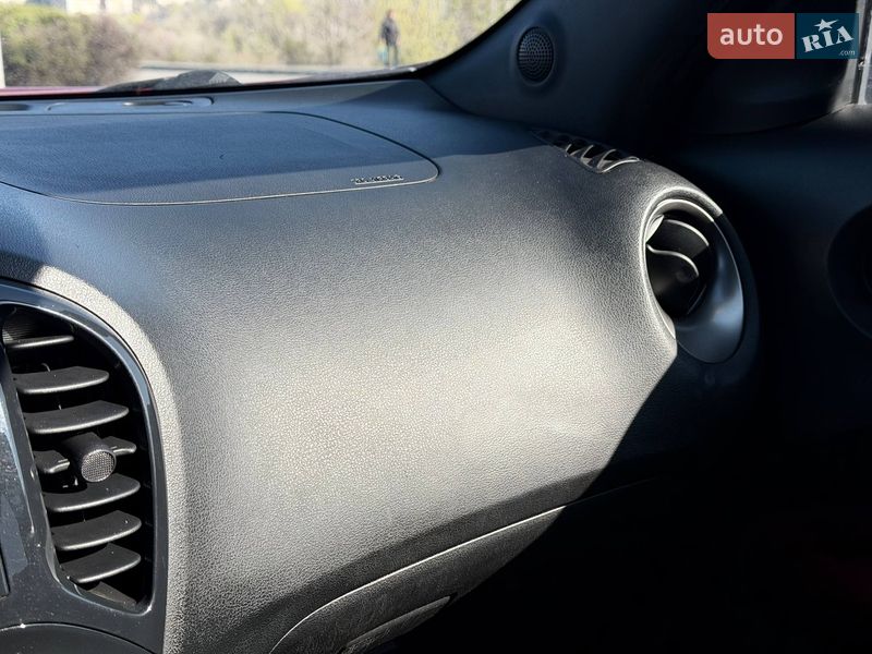 Позашляховик / Кросовер Nissan Juke 2011 в Кривому Розі