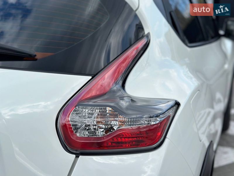 Позашляховик / Кросовер Nissan Juke 2016 в Дніпрі фото 43 Позашляховик / Кросовер Nissan Juke 2016 в Дніпрі