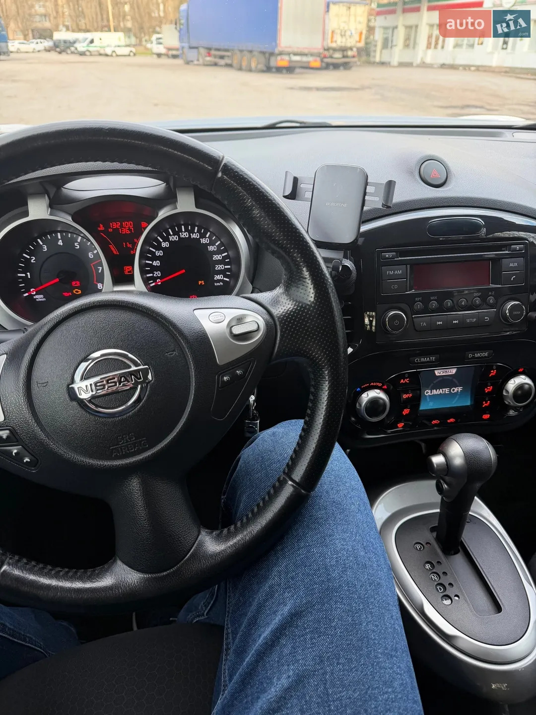 2012 Nissan Juke - мініатюра 11